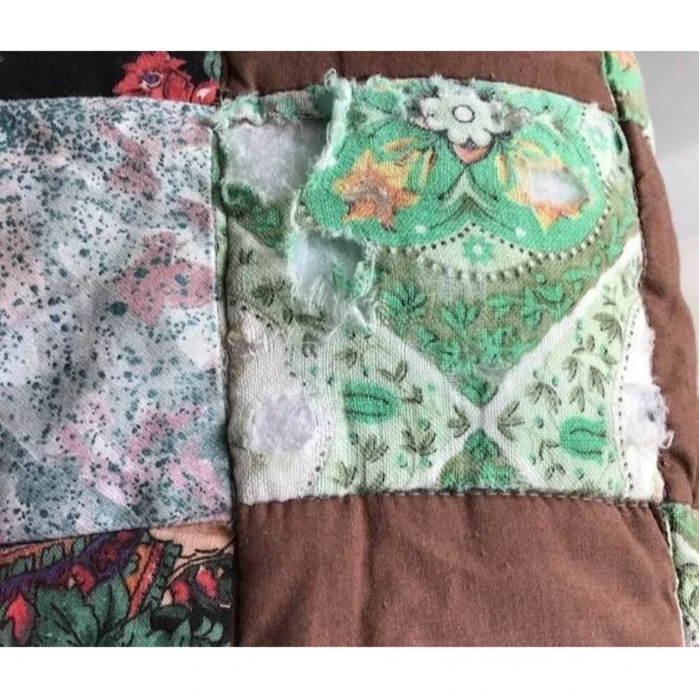 Patchwork Pieced Handmade Lap Throw Cutter Quilt Vtg 9 Block Patch Cotton Scraps